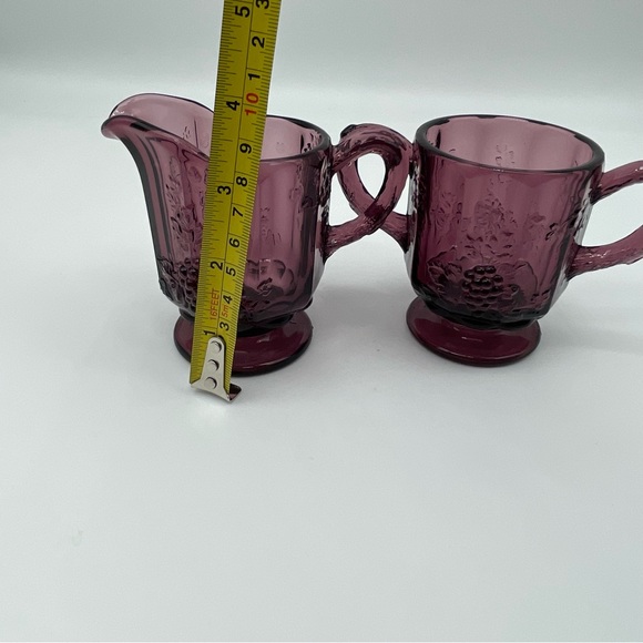 Westmoreland amethyst purple sugar bowl and creamer - Picture 6 of 6